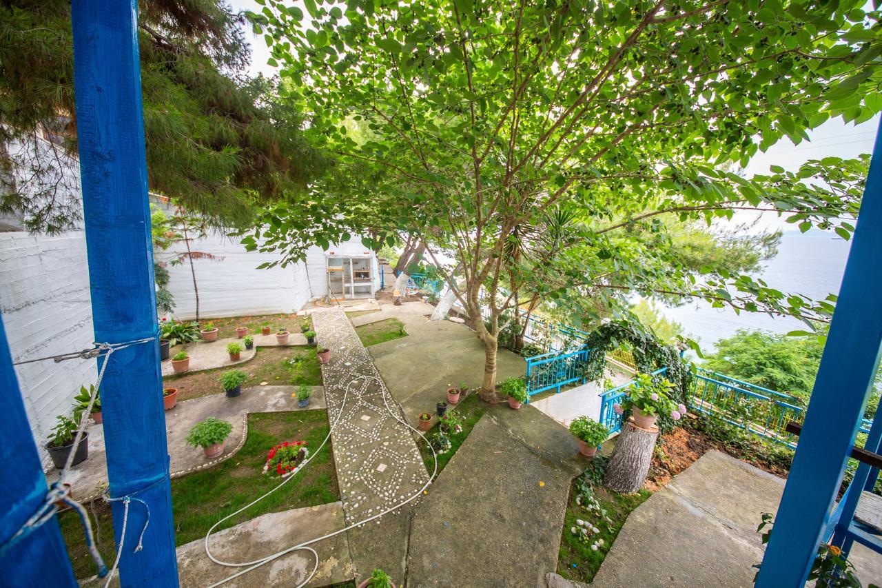 Isi Rooms Vlorë Екстериор снимка